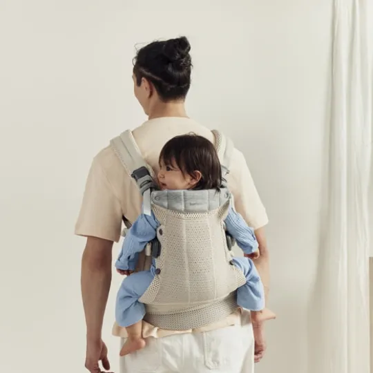 BabyBjörn Baby Carrier Harmony 3D Mesh Cream