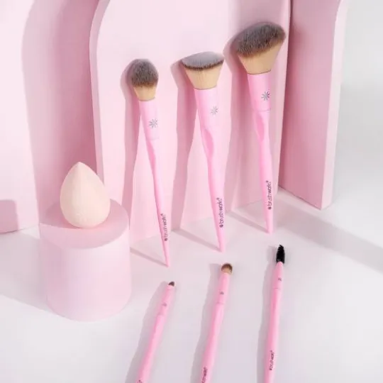 Brushworks Must-Have Brush Set