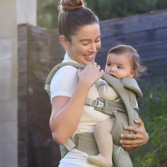 Ergobaby Omni Deluxe Mesh Bärsele Soft Olive