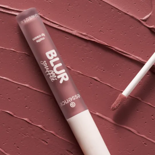 essence Blur Soufflé Matte Lip Cream 06 Pillow Talking 3,6 ml