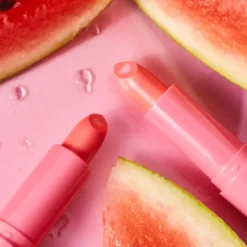 essence mystery box makeup set 01