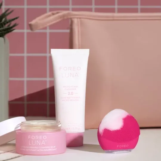 FOREO LUNA 4 play Cherry up!