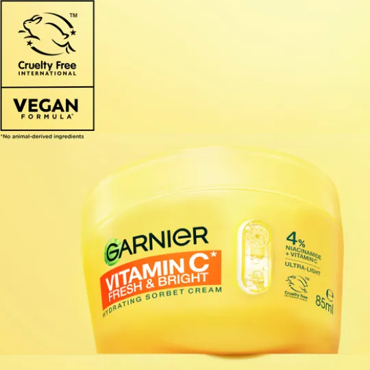 Garnier Vitamin C* Fresh & Bright Hydrating Sorbet Cream 85 ml