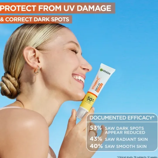 Garnier Vitamin C* Glow-Boosting Daily UV-Fluid SPF50+ Invisible 40 ml
