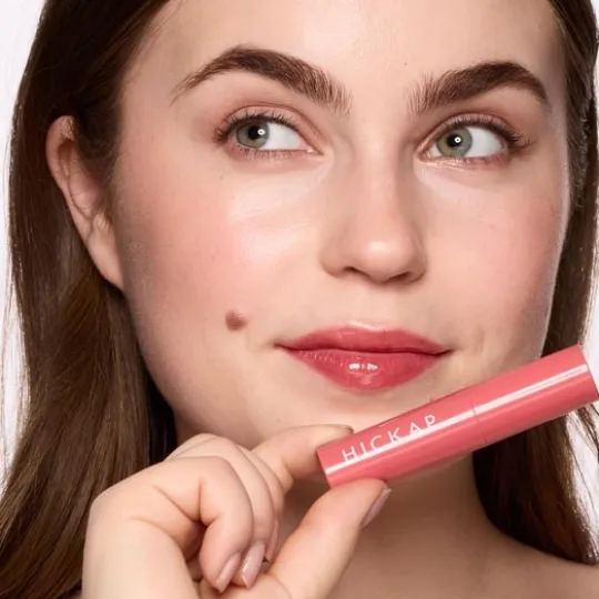 Hickap Glass Kiss Lip Tint Petal Pinch