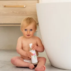 Kit & Kin Badskum 250 ml