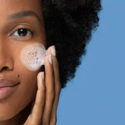 La Roche-Posay Effaclar Cleansing Gel +M 200 ml