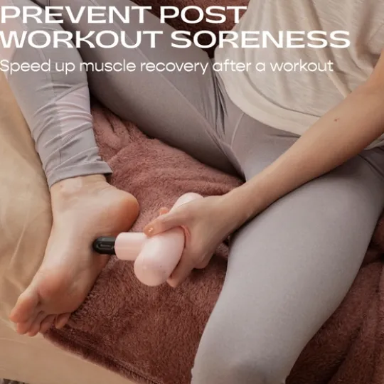 Lola Massage Gun Pink