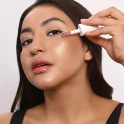 MOIRA Glow Show Liquid Highlighter 002 Golden Blend 4,3 g