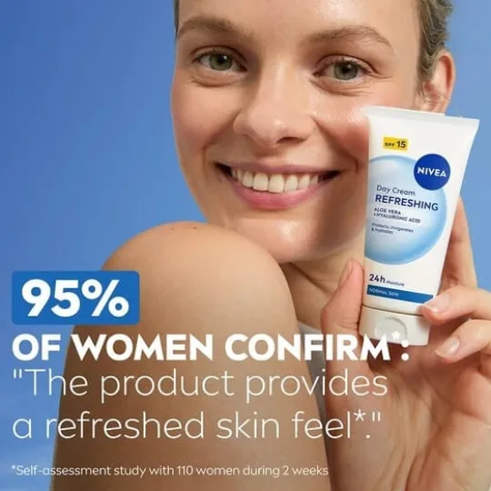 NIVEA Moisture Day Care SPF15 50 ml