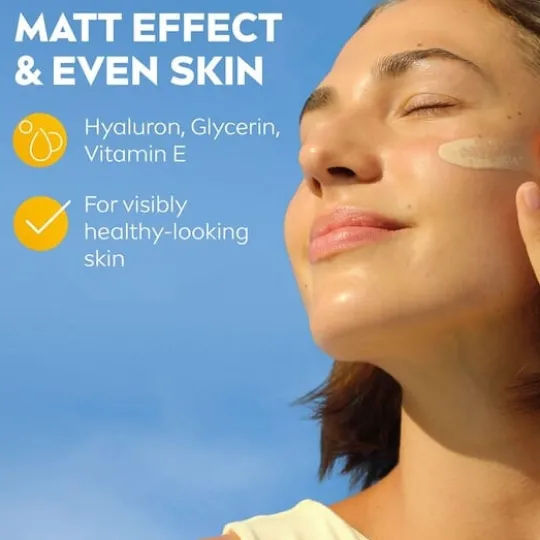 NIVEA SUN UV Face Specialist Ultra Light Daily Fluid, Light Tinted SPF 50+ 40 ml