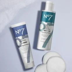 No7 Lift & Luminate Cleansing Exfoliator 100 ml