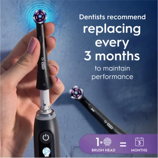 Oral-B iO Radiant White Tandborsthuvuden Svart 3 st