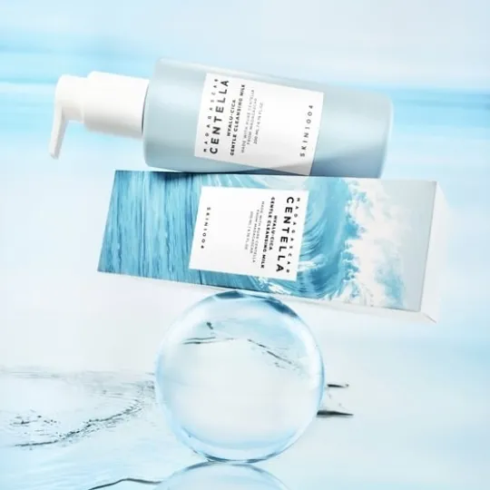SKIN1004 Madagascar Centella Hyalu-Cica Gentle Cleansing Milk 200 ml