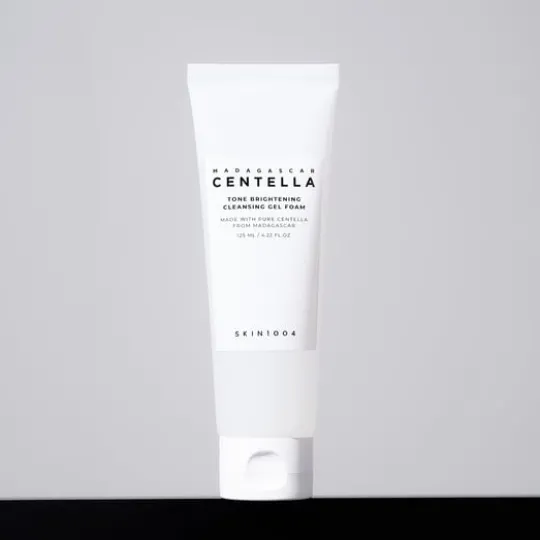 SKIN1004 Madagascar Centella Tone Brightening Cleansing Gel Foam 125 ml