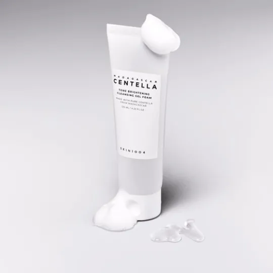 SKIN1004 Madagascar Centella Tone Brightening Cleansing Gel Foam 125 ml