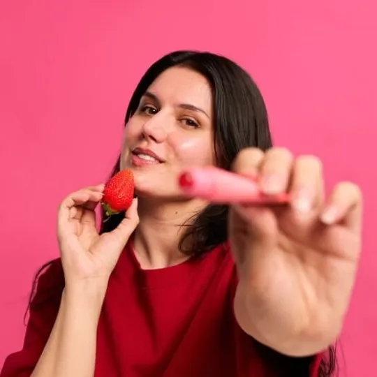 Smuuti Skin Strawberry Tinted Lip Serum 10 ml